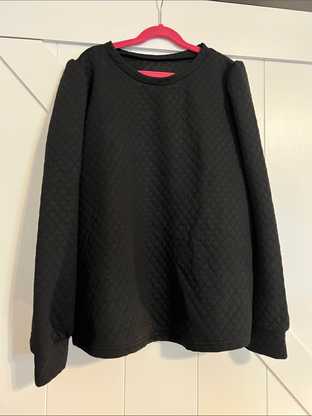 SHEIN Black Quilted Puff Sleeve Pullover Sweatshirt Medium